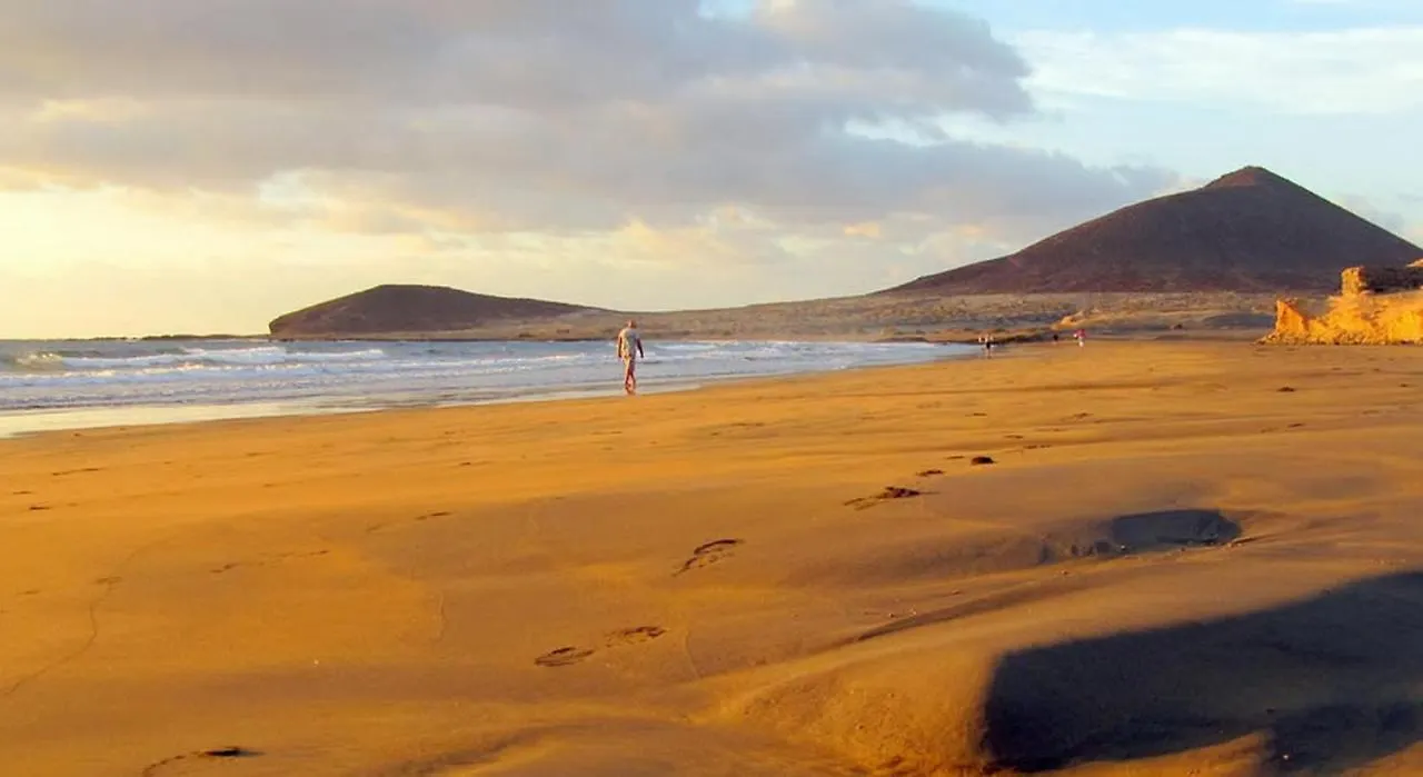 Nice Beachfront Apartment With Ocean Views El Médano Spanien