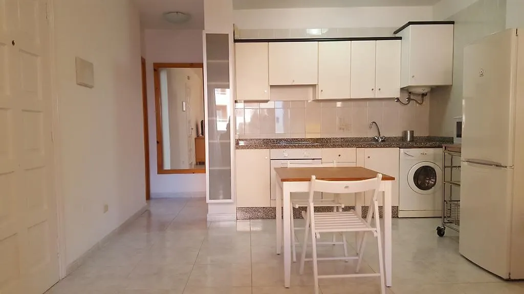 Nice Beachfront Apartment With Ocean Views El Medano  0*, El Medano (Tenerife)